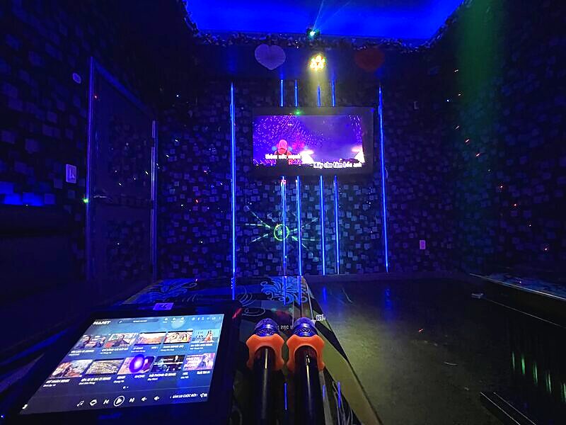 Large room equipment